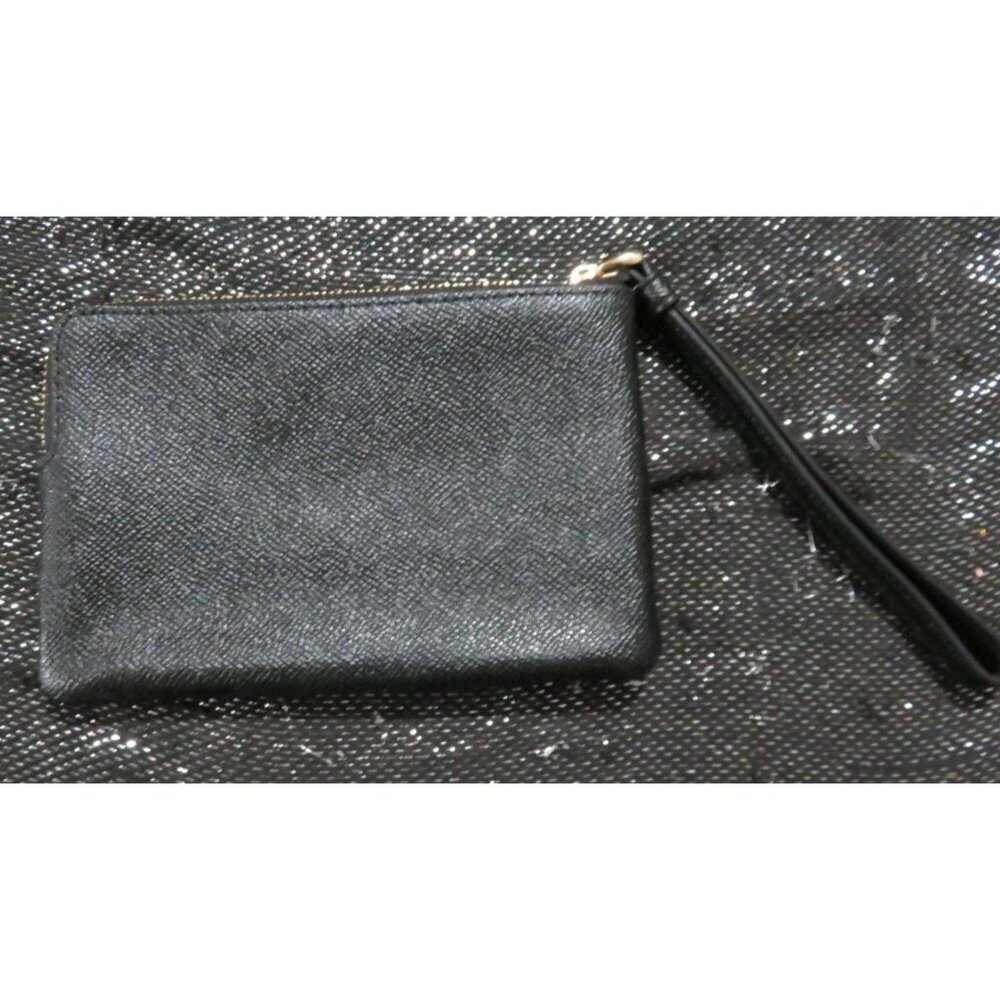 Coach 2020 Black Corner Zip Wristlet in CrossGrain Leather F58032 - Picture 2 of 10